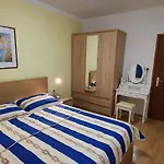 Silvija-1 By Interhome Apartman *