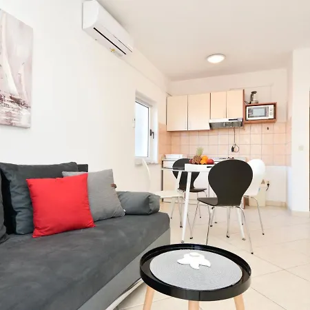 Appartement Silvija-1 By Interhome *