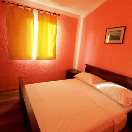 Silvija-1 By Interhome דירה