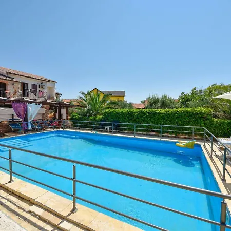 Silvija-1 By Interhome ויר