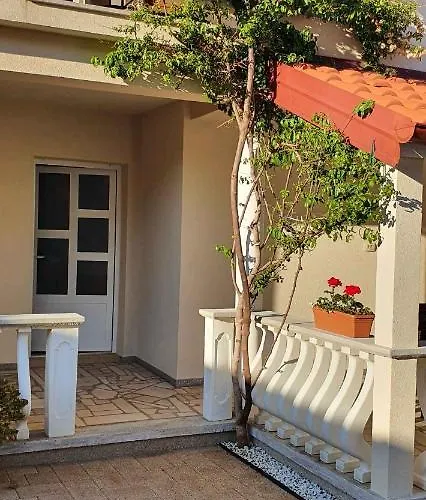 Appartamento Silvija-1 By Interhome